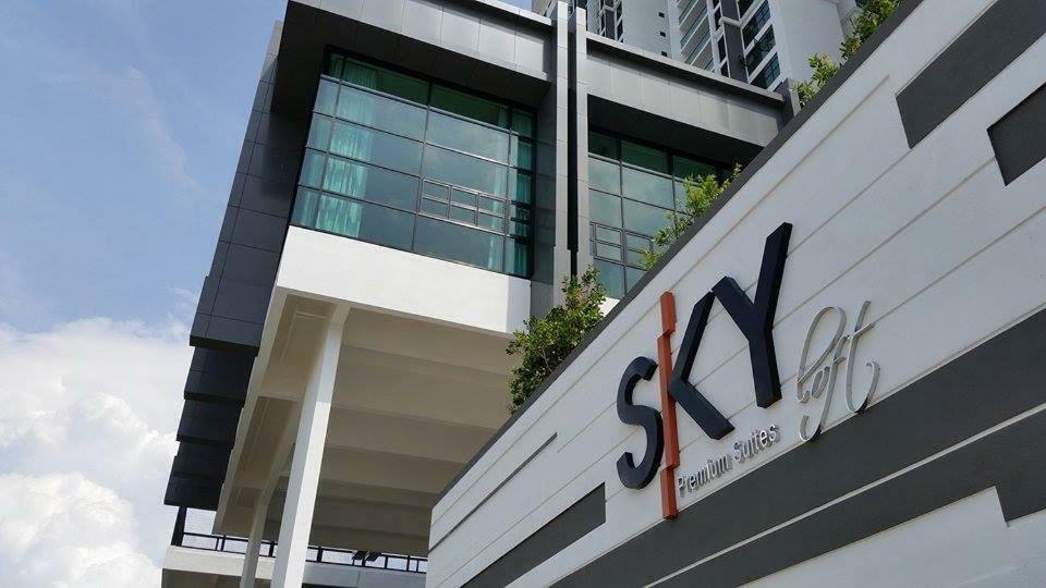 Skyloft Muslim Suite Τζόχορ Μπάχρου Εξωτερικό φωτογραφία