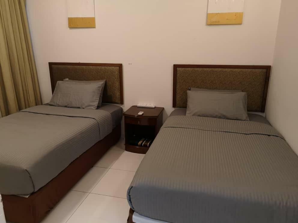 Skyloft Muslim Suite Τζόχορ Μπάχρου Εξωτερικό φωτογραφία