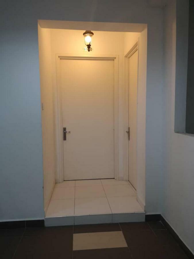Skyloft Muslim Suite Τζόχορ Μπάχρου Εξωτερικό φωτογραφία