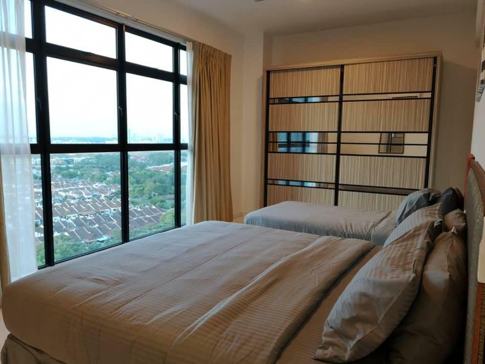 Skyloft Muslim Suite Τζόχορ Μπάχρου Εξωτερικό φωτογραφία